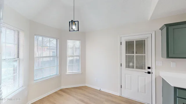 $310,000 | 9081 Lakeside Drive, Olive Branch, MS 38654