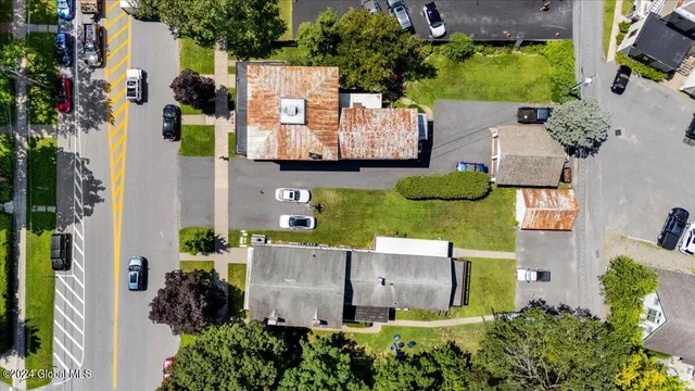 $1,300,000 | 107 Lake Avenue, Saratoga Springs, NY 12866