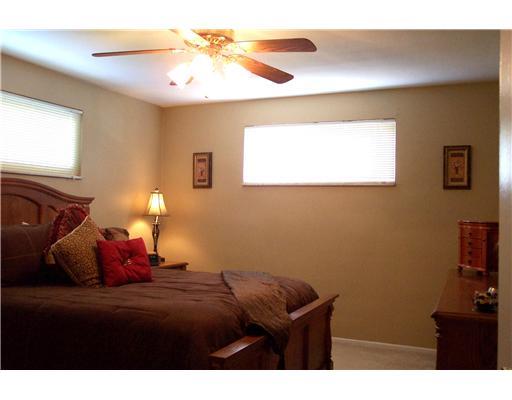 625 Quince Road Monroeville, PA 15146 - Photo 11 of 18 Master Bedroom. The soft tones om these walls can be very relaxing.