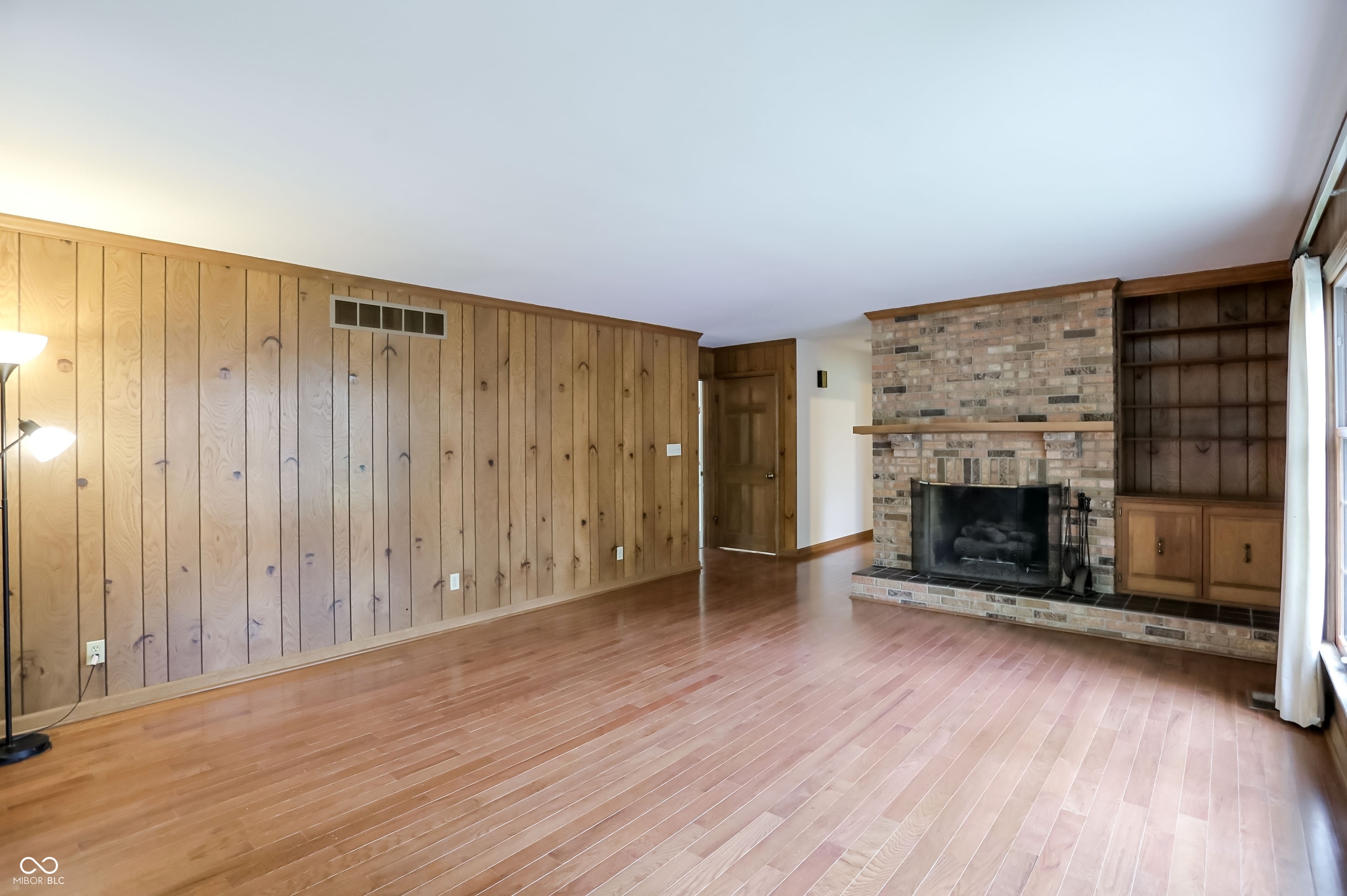 7363 Johnson Road Indianapolis, IN 46250 - Photo 14 of 77