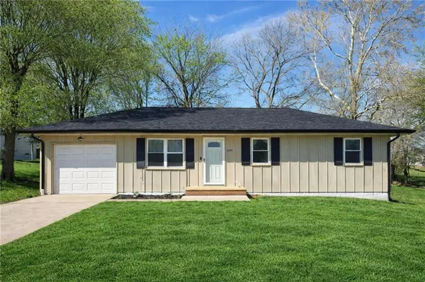 $209,900 | 2802 Franklin Avenue, Lexington, MO 64067