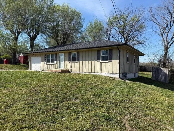$199,900 | 2802 Franklin Avenue, Lexington, MO 64067