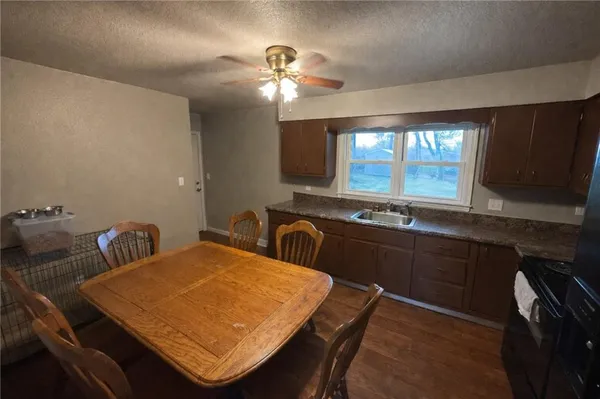 $199,900 | 2802 Franklin Avenue, Lexington, MO 64067