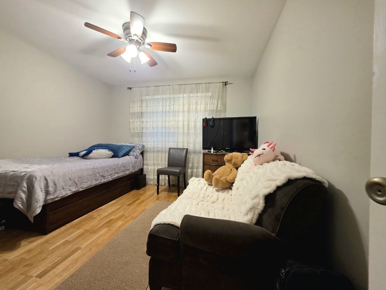 5139 North East River Road, Unit 162F Chicago, IL 60656 - Photo 10 of 19
