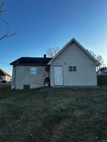 $74,000 | 1319 4th Street, Bedford, IN 47421