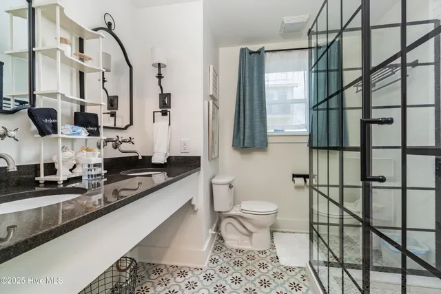 $939,000 | 1300 Evans Street, Morehead City, NC 28557