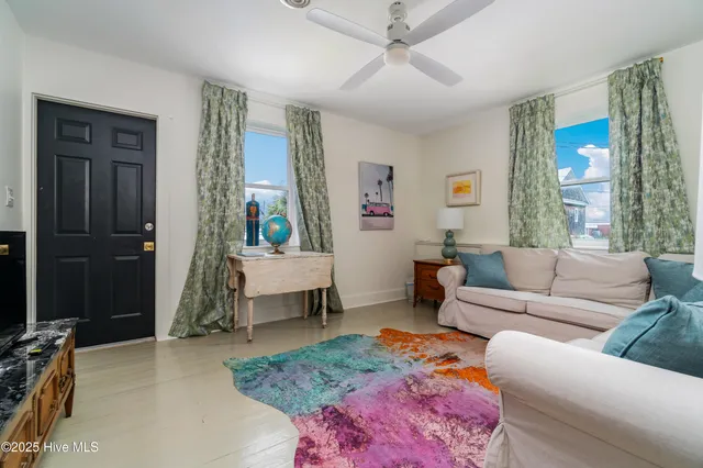 $939,000 | 1300 Evans Street, Morehead City, NC 28557