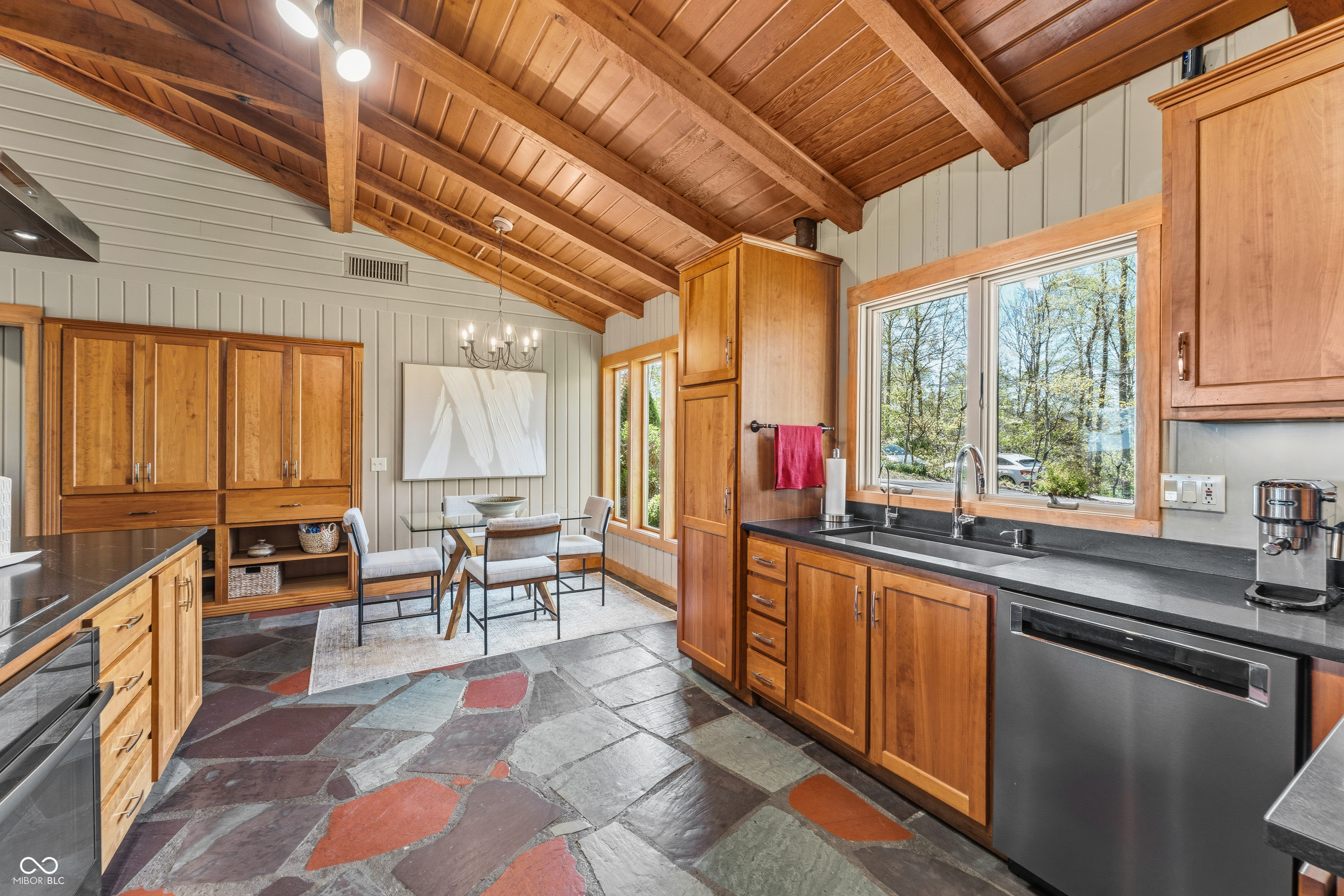 488 Town Hill Road Nashville, IN 47448 - Photo 16 of 87