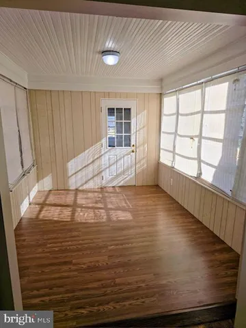 $2,500 | 7032 Token Valley Road, Manassas, VA 20112