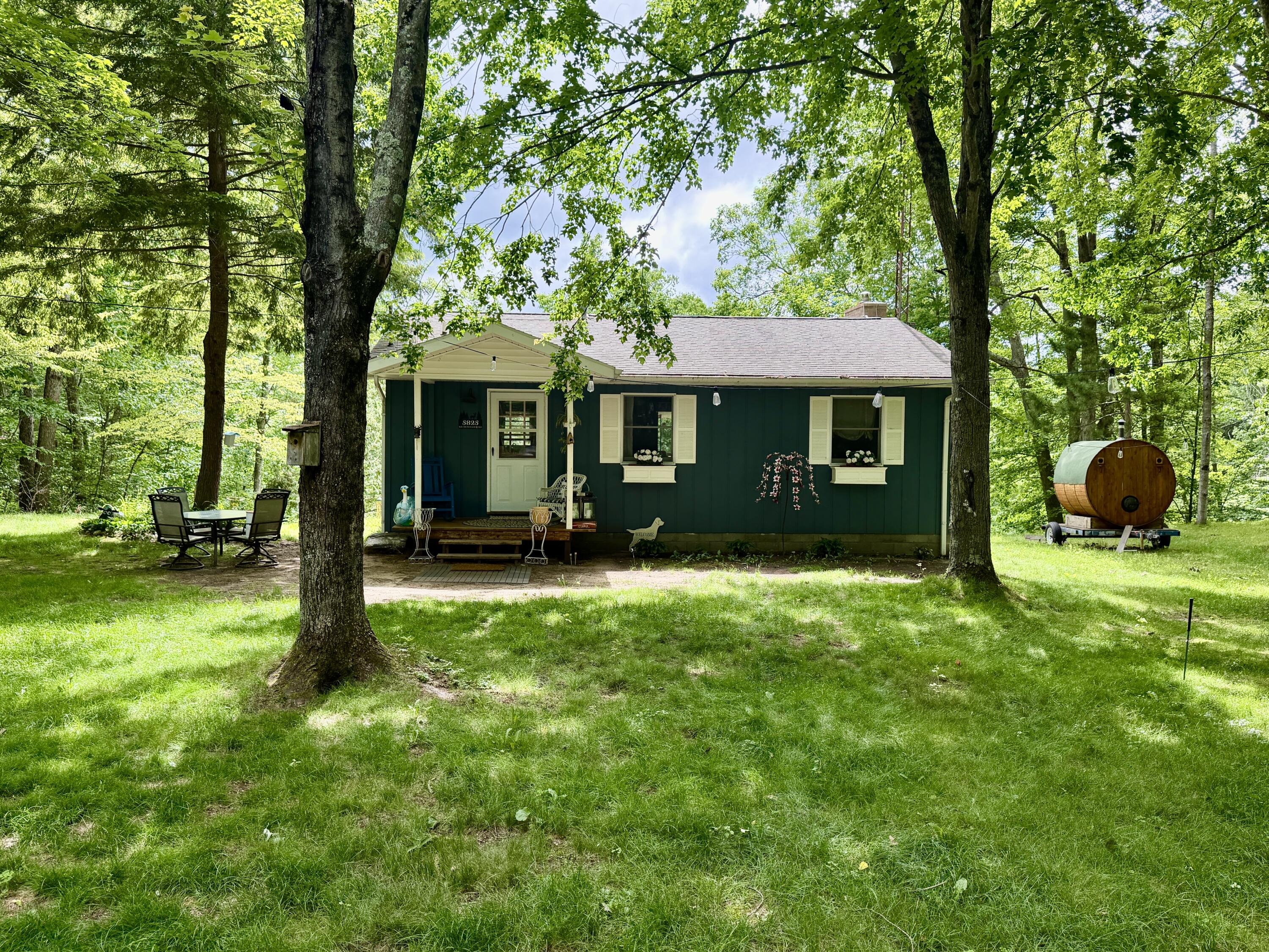 5825 South Woods Road Branch, MI 49402 - Photo 1 of 50 IMG_5588 2