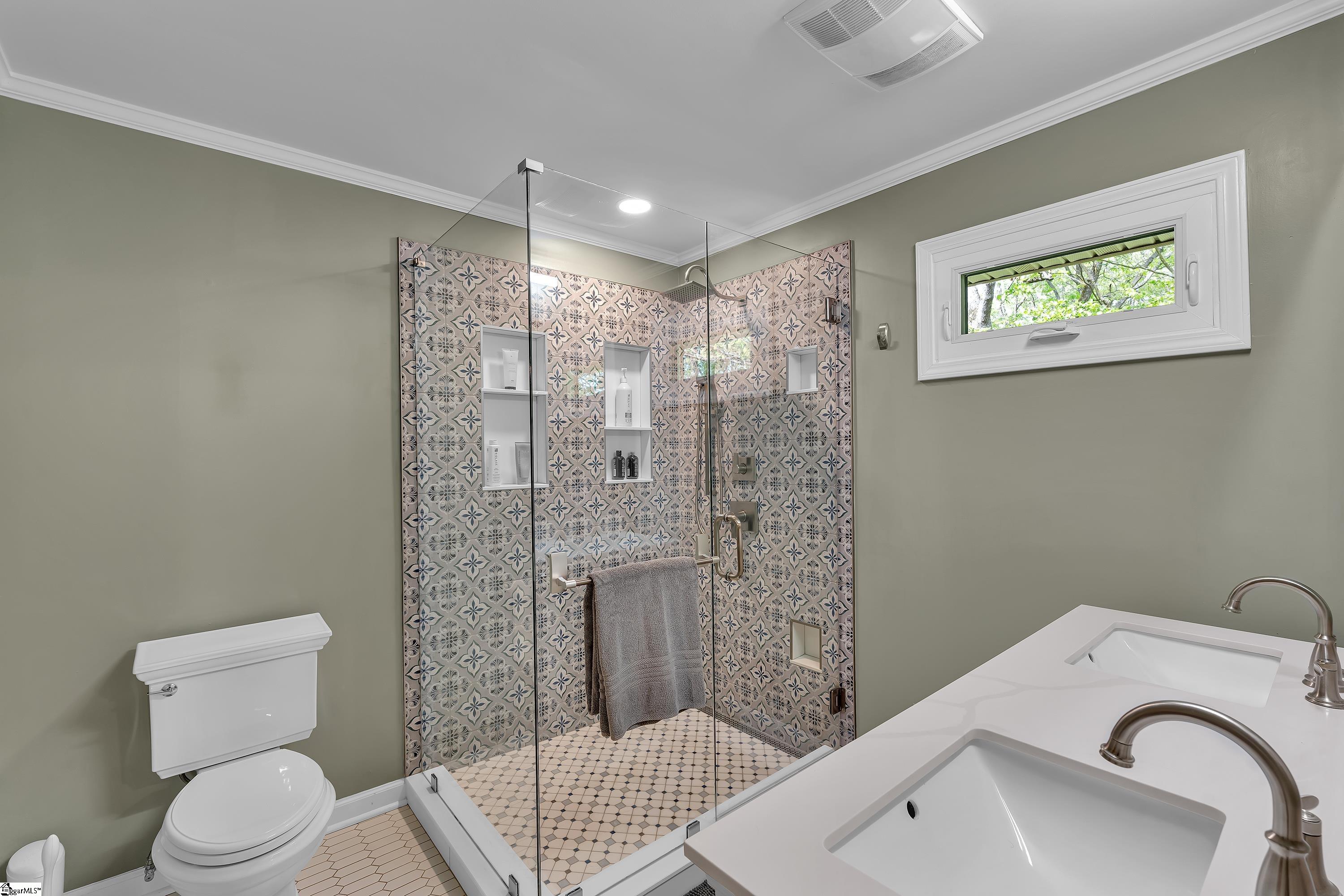 141 Greybridge Road Pelzer, SC 29669 - Photo 21 of 50