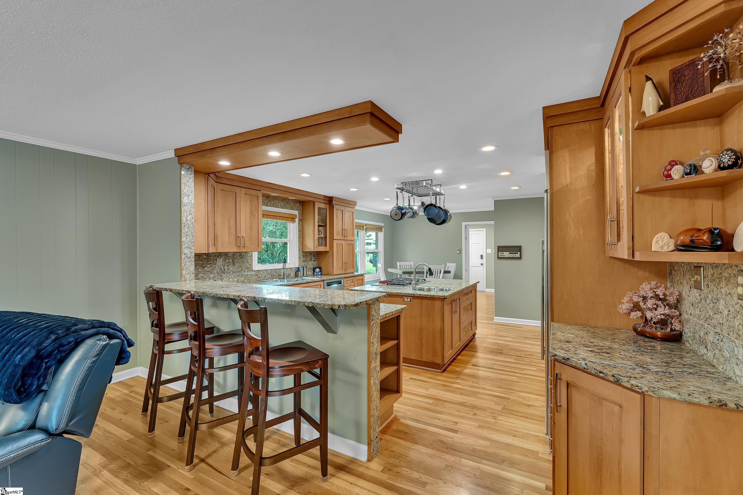 141 Greybridge Road Pelzer, SC 29669 - Photo 9 of 50