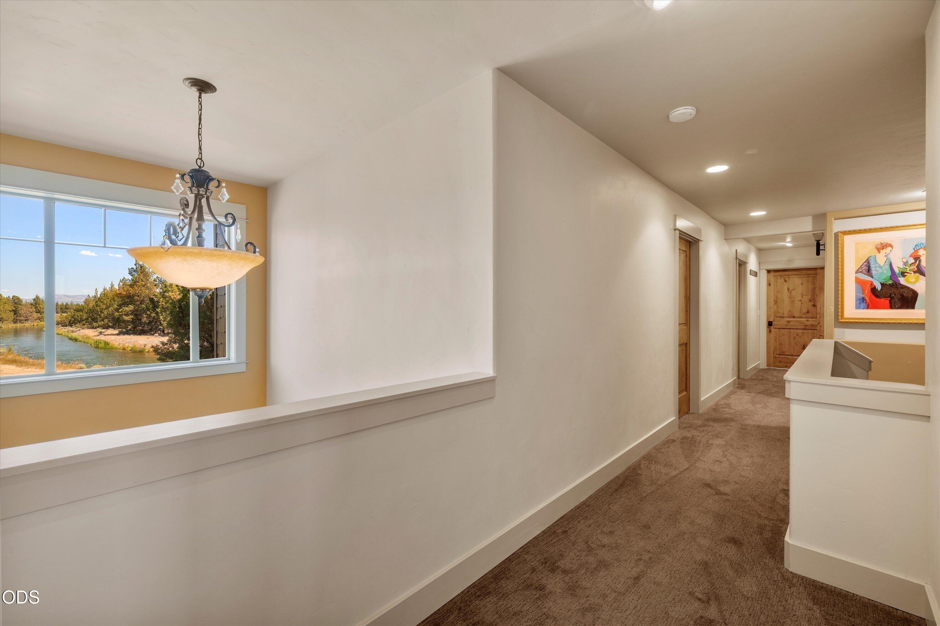 24442 Dodds Road Bend, OR 97701 - Photo 31 of 78 Gallery Image 31