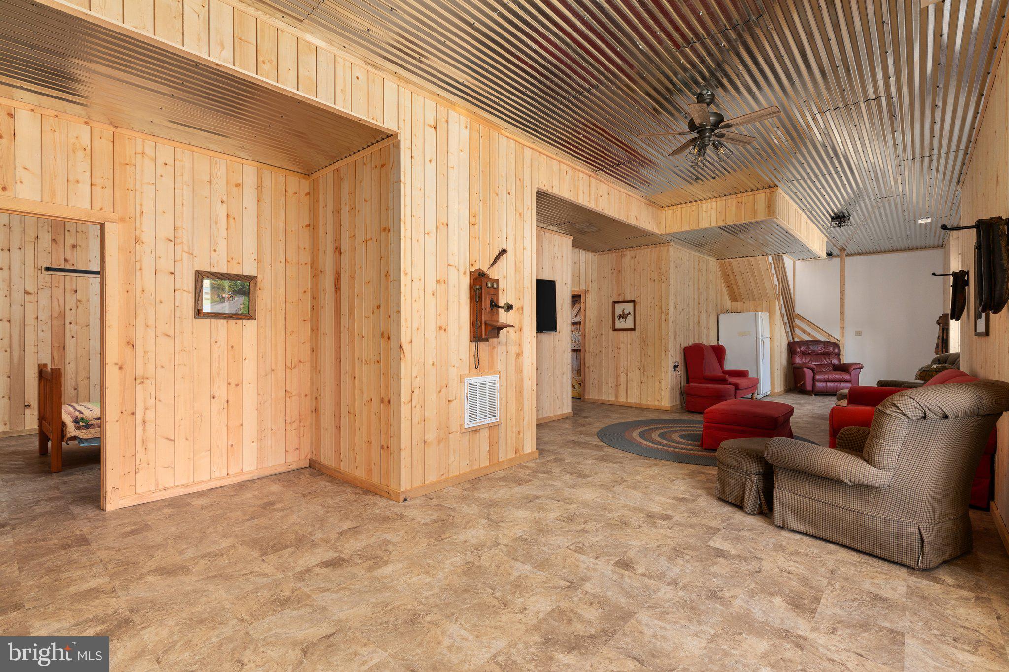 589 South Fort Valley Road Fort Valley, VA 22652 - Photo 27 of 69 Lower level family room!