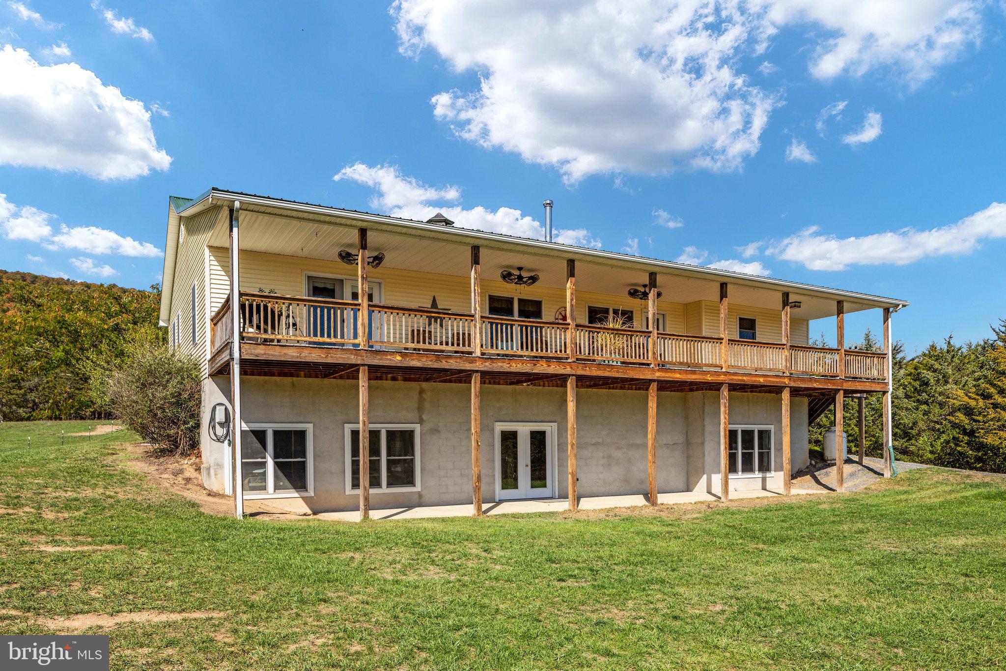 589 South Fort Valley Road Fort Valley, VA 22652 - Photo 32 of 69 Expansive deck, overlooking the stunning view!