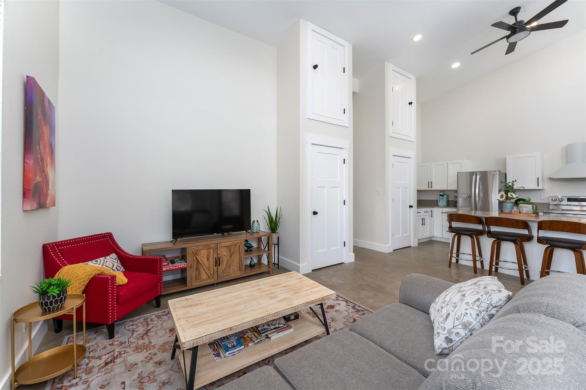 25 Nelon Road Asheville, NC 28804 - Photo 14 of 20