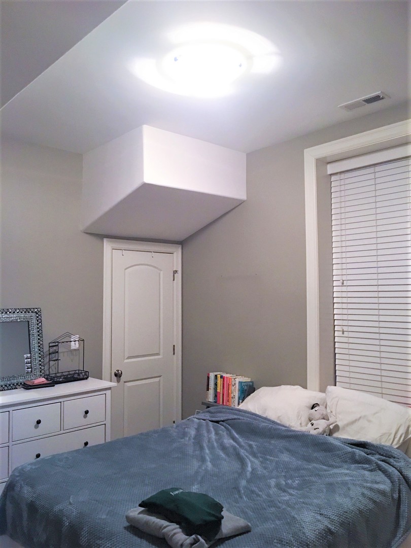 832 West Roscoe Street, Unit 1 Chicago, IL 60657 - Photo 7 of 12