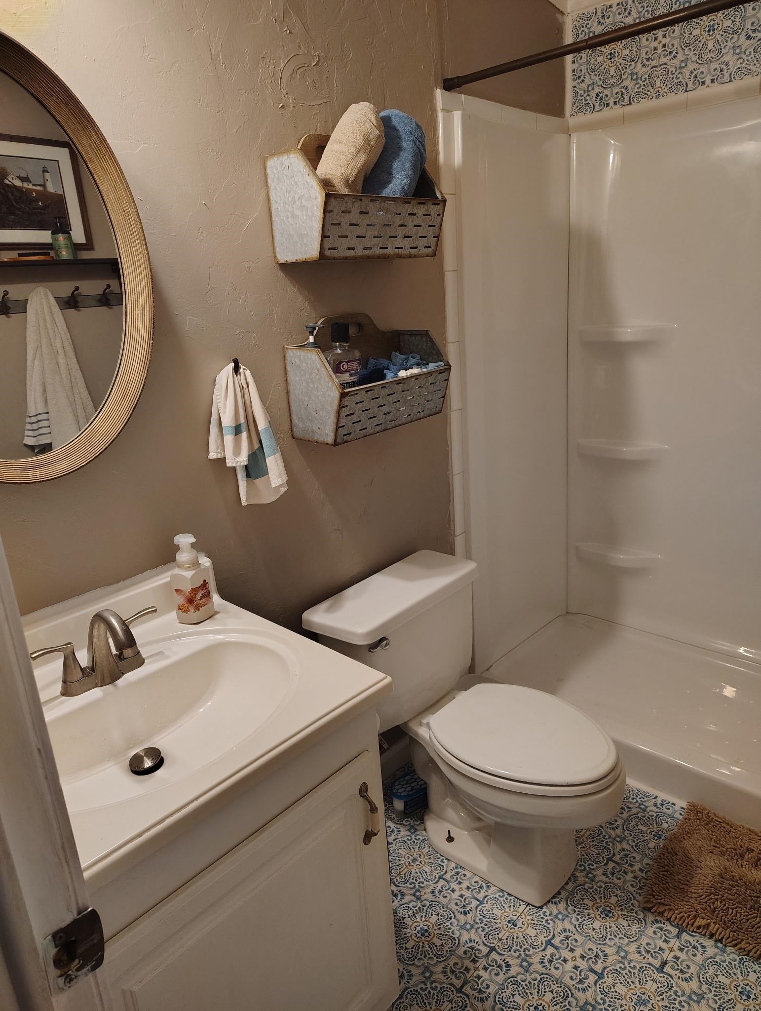 777 Happy Valley Road Fountain Inn, SC 29644 - Photo 27 of 45 Hall Bath