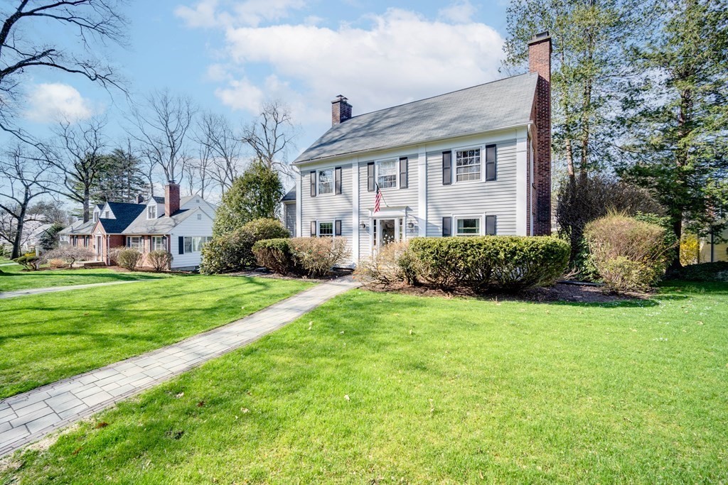 90 Meadowbrook Road Longmeadow, MA 01106 - Photo 3 of 35 Gallery Image 3