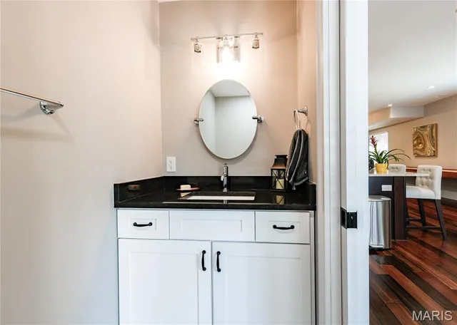 $725,000 | 1045 South Taylor Avenue, St. Louis, MO 63110