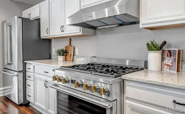 $725,000 | 1045 South Taylor Avenue, St. Louis, MO 63110