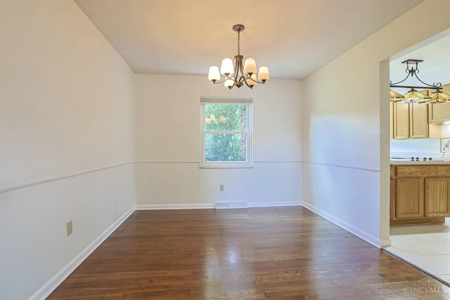 10639 Weil Road Montgomery, OH 45249 - Photo 15 of 54