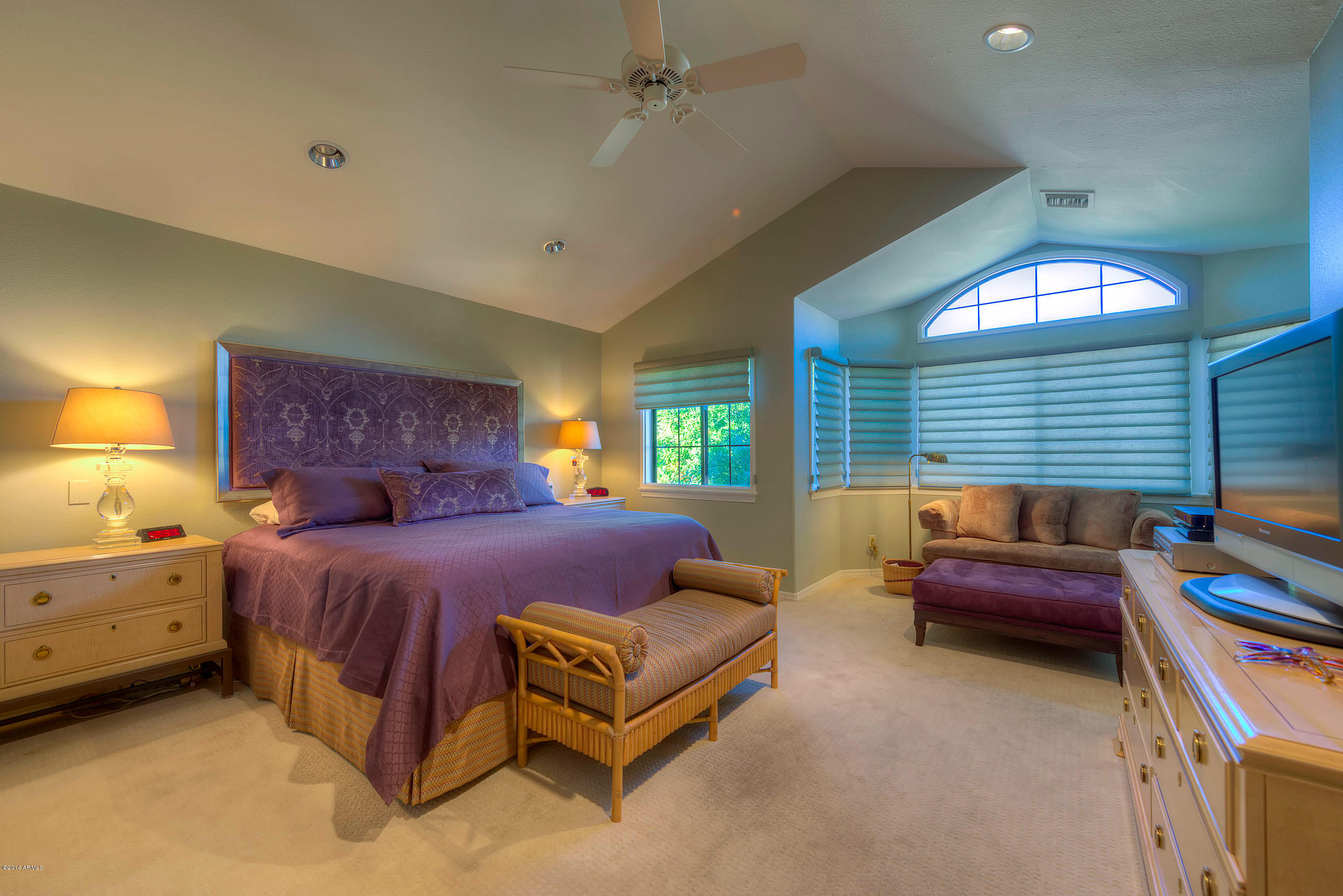 7525 East Gainey Ranch Road, Unit 165 Scottsdale, AZ 85258 - Photo 11 of 22 010_Master Retreat
