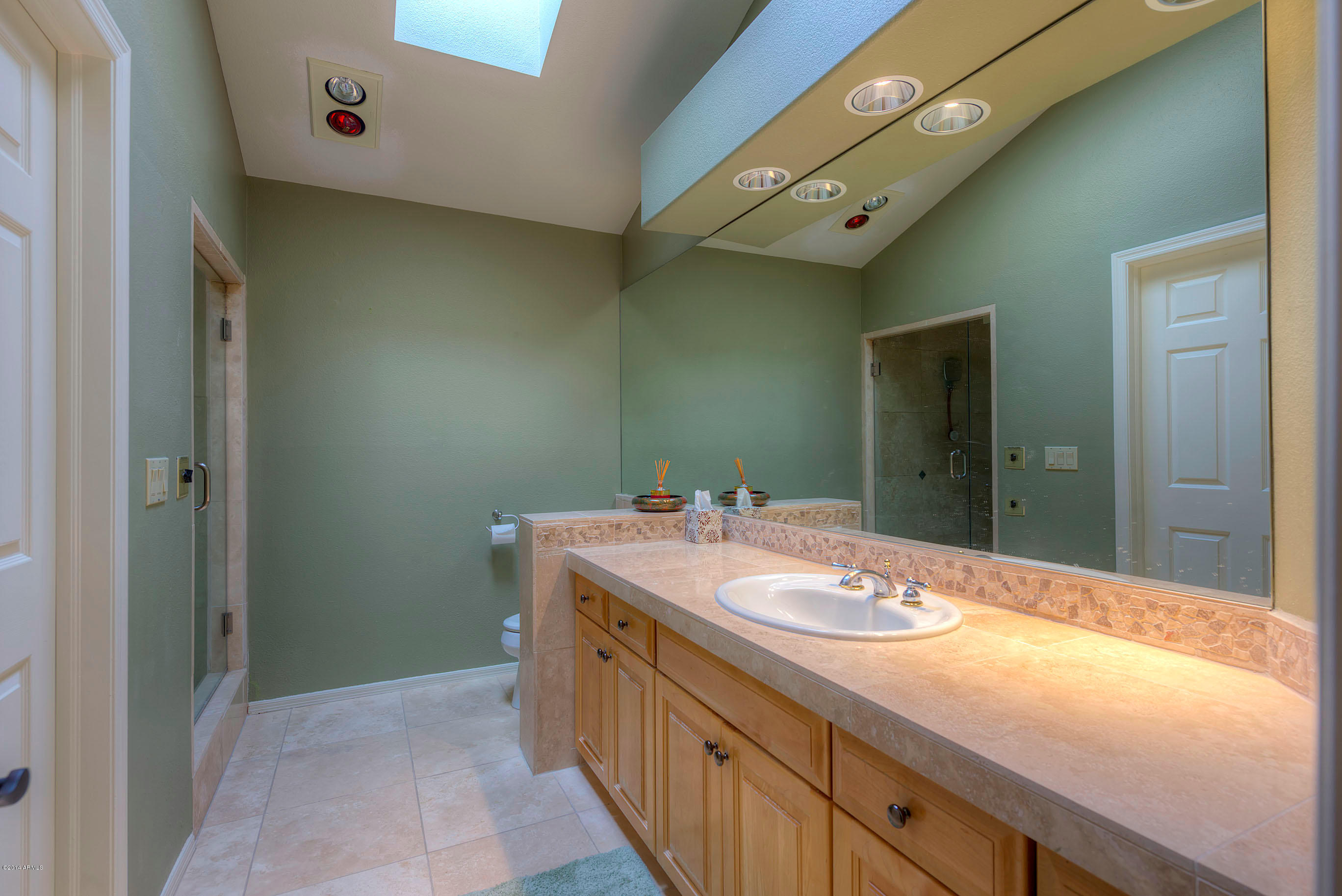 7525 East Gainey Ranch Road, Unit 165 Scottsdale, AZ 85258 - Photo 14 of 22 013_His Master Bath