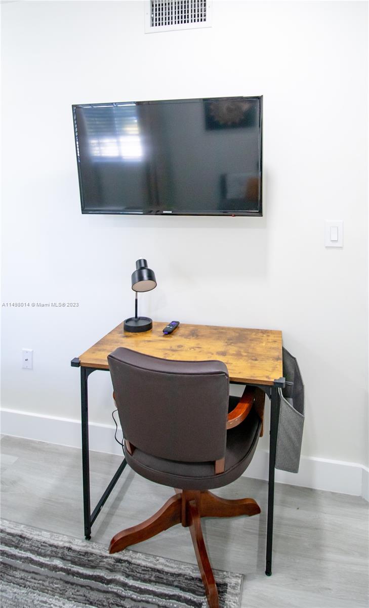 18706 Southwest 100th Avenue, Unit 18706 Cutler Bay, FL 33157 - Photo 15 of 20 a view of table tennis chair