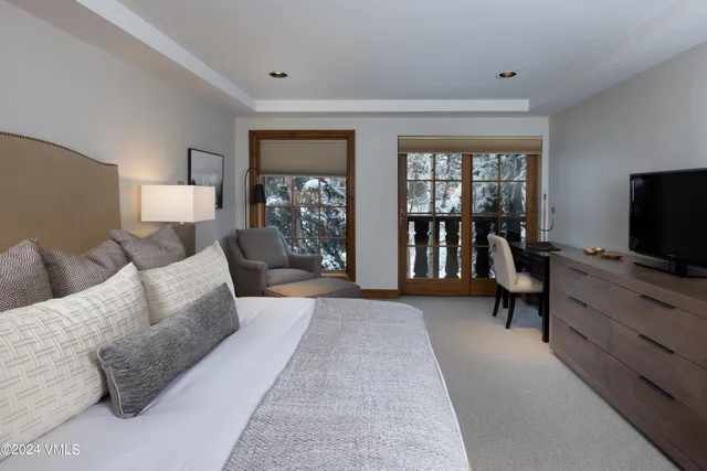 $525,000 | 352 East Meadow Drive, Unit E, Vail, CO 81657