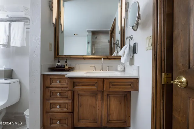 $525,000 | 352 East Meadow Drive, Unit E, Vail, CO 81657