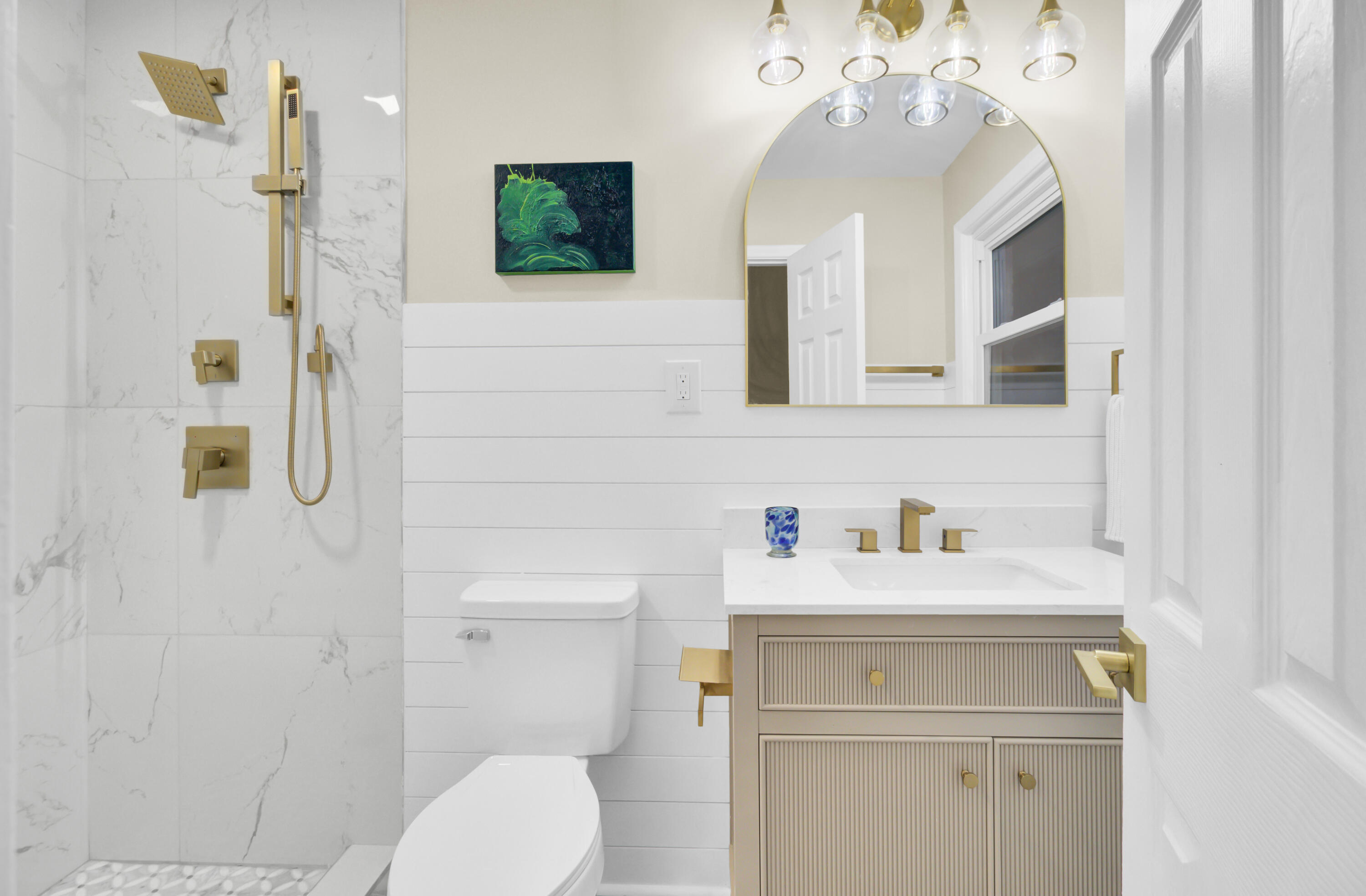 6008 Rembert Drive Hanahan, SC 29410 - Photo 6 of 40 (40)