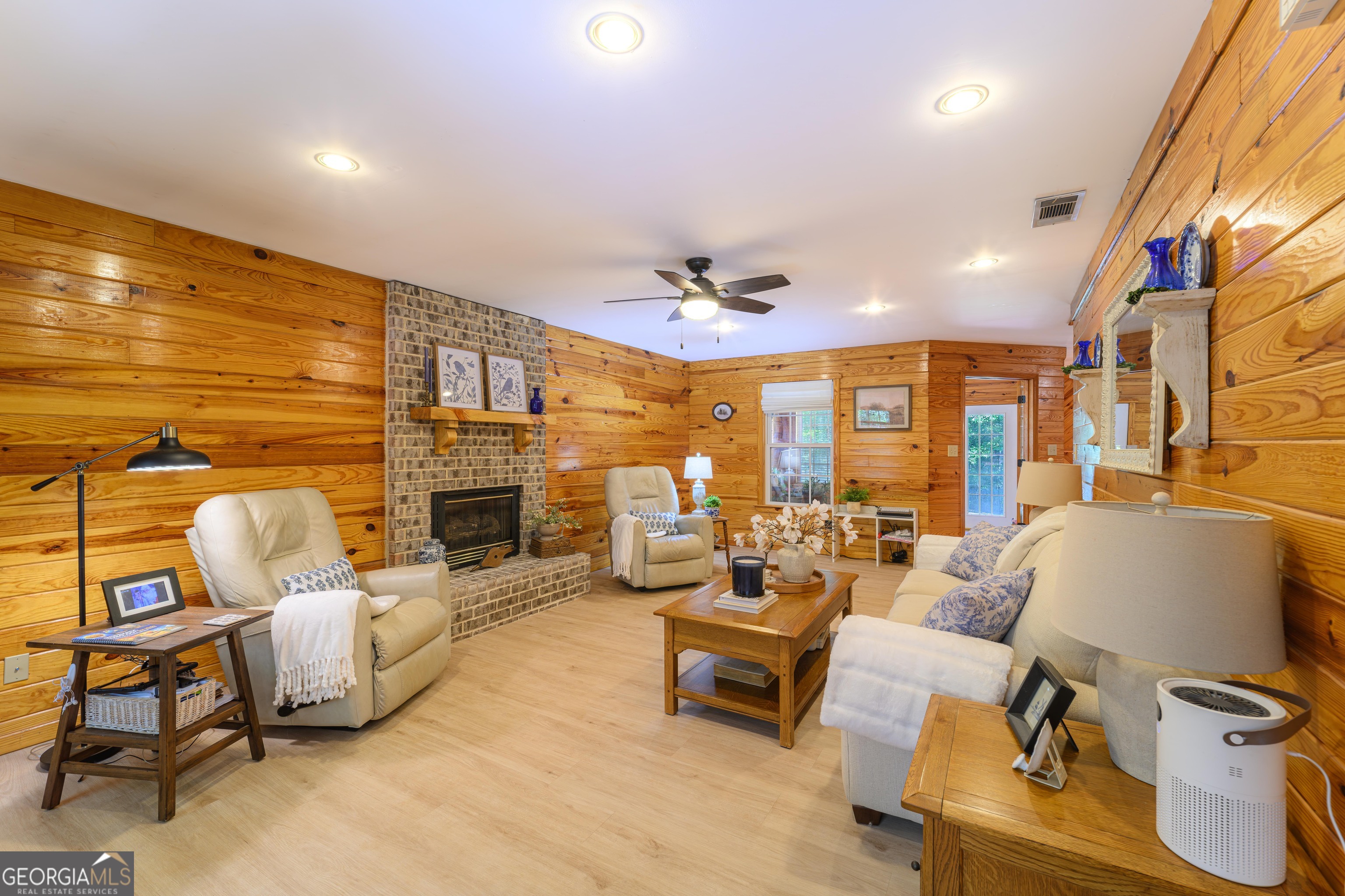 159 Hutchinson Lake Road Senoia, GA 30276 - Photo 3 of 21
