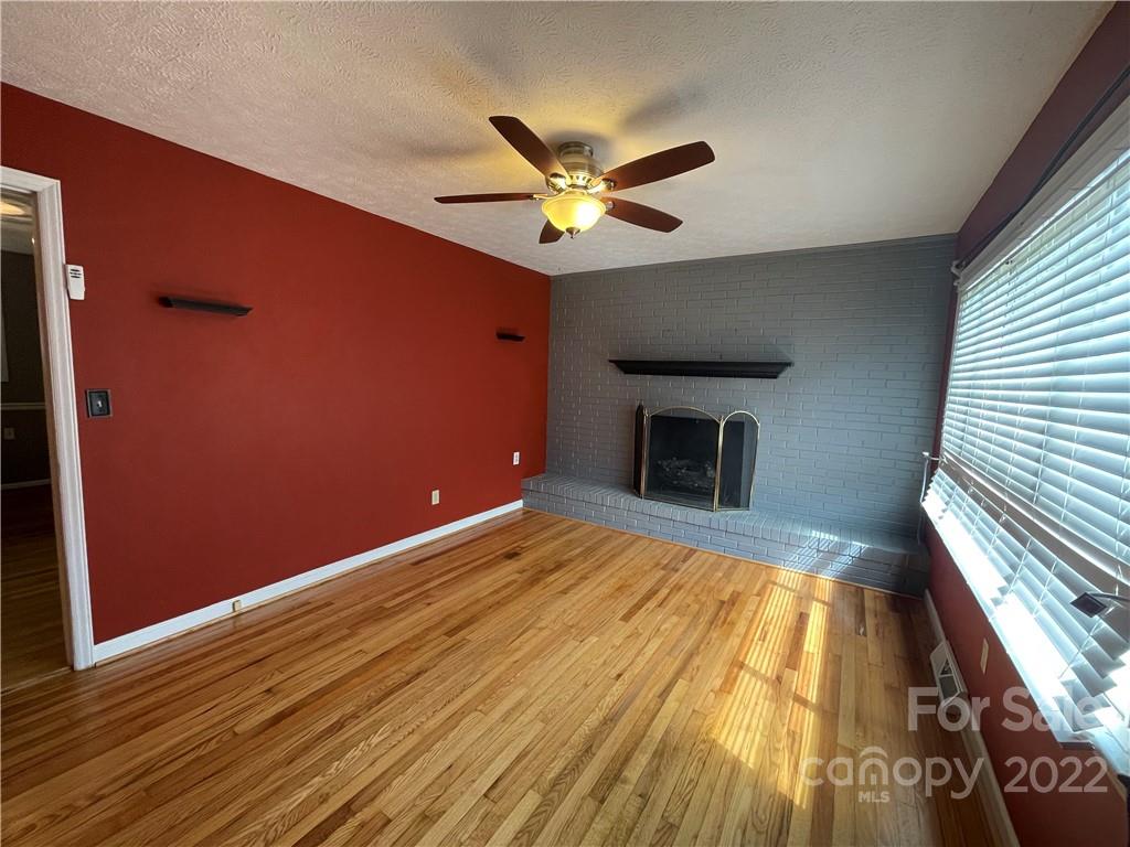 3357 Normandy Park Road Lenoir, NC 28645 - Photo 3 of 17 Gallery Image 3