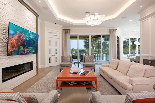 $2,295,000 | 15528 Monterosso Lane, Unit 202, Naples, FL 34110