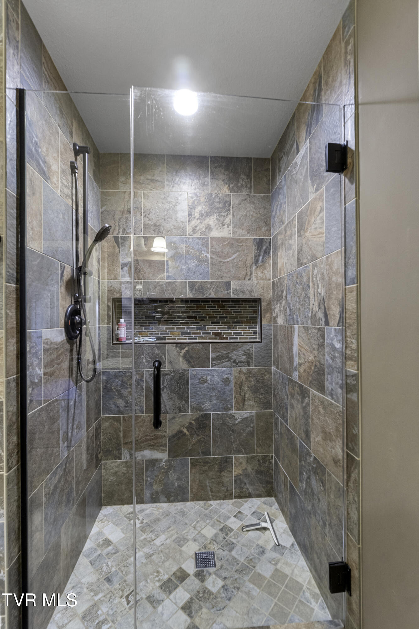 1095 Afton Road Afton, TN 37616 - Photo 15 of 63 DSC08822