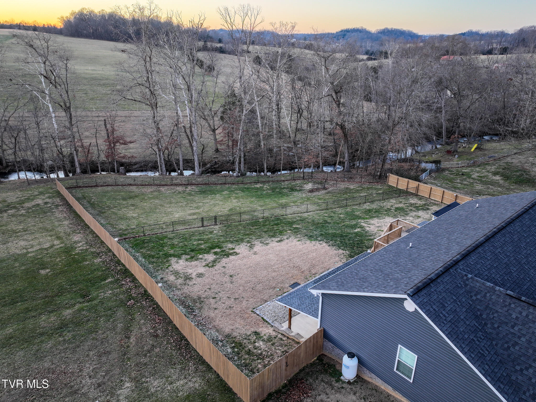 1095 Afton Road Afton, TN 37616 - Photo 4 of 63 DJI_20250110091422_0894_D