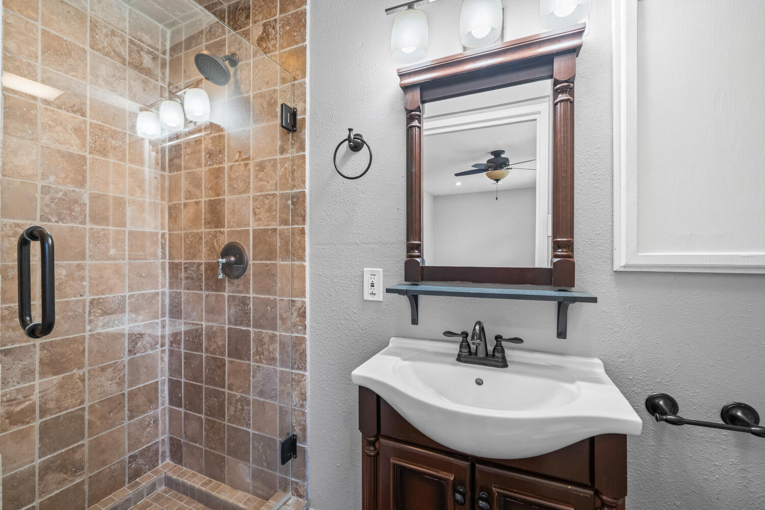 3206 56th Street Lubbock, TX 79413 - Photo 29 of 32 3206 56th St-11