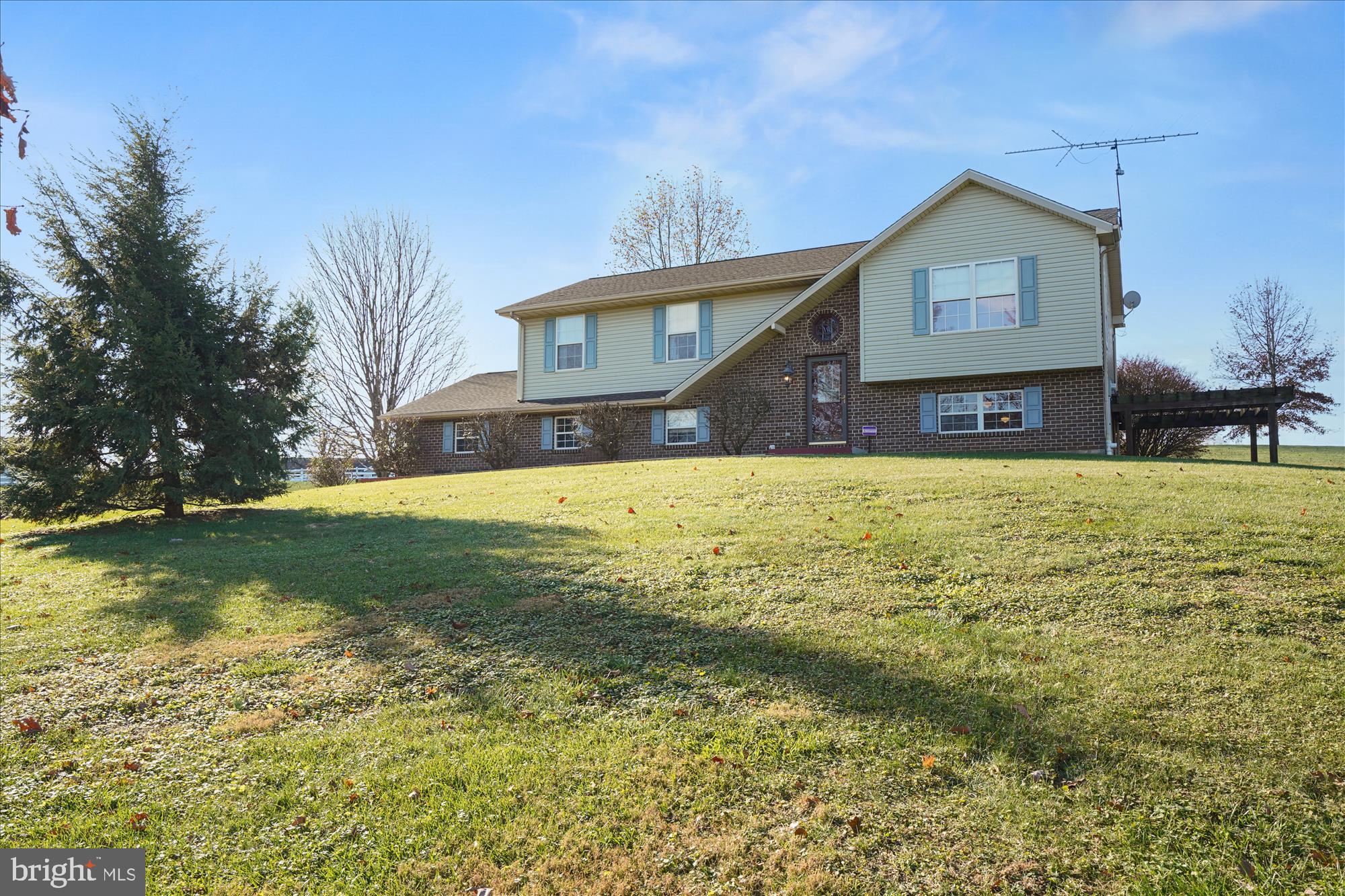 13168 Fishel Road Felton, PA 17322 - Photo 2 of 25