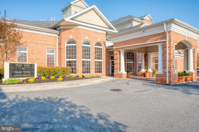 $2,700 | 557 Rhapsody Court, Unit 557, Cockeysville, MD 21030