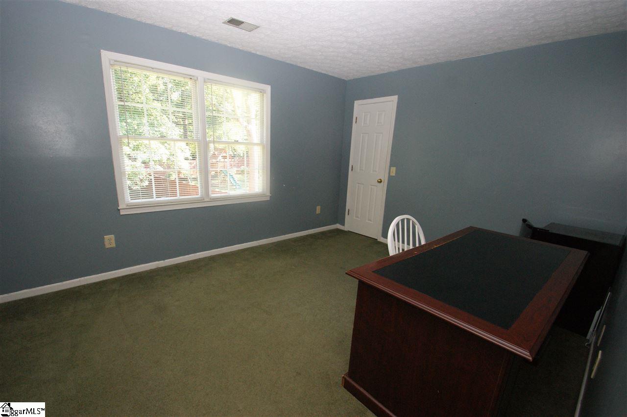 700 East Silverleaf Street Greer, SC 29650 - Photo 16 of 21 Gallery Image 16