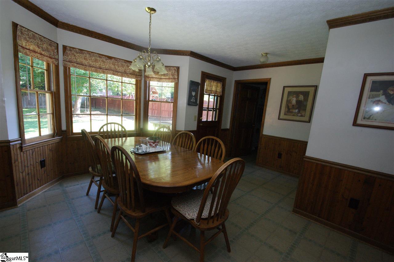700 East Silverleaf Street Greer, SC 29650 - Photo 7 of 21 Gallery Image 7