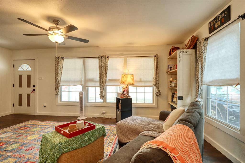3128 Fadal Avenue Waco, TX 76708 - Photo 11 of 40