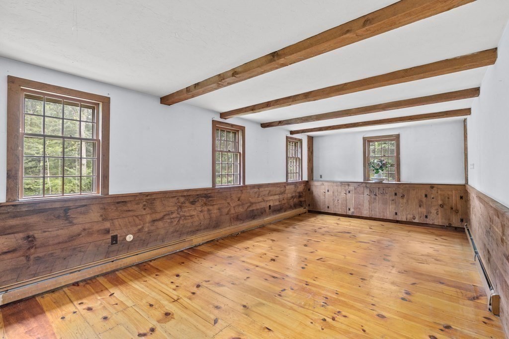 7 Conihasset Road Scituate, MA 02066 - Photo 15 of 34 a view of an empty room and window