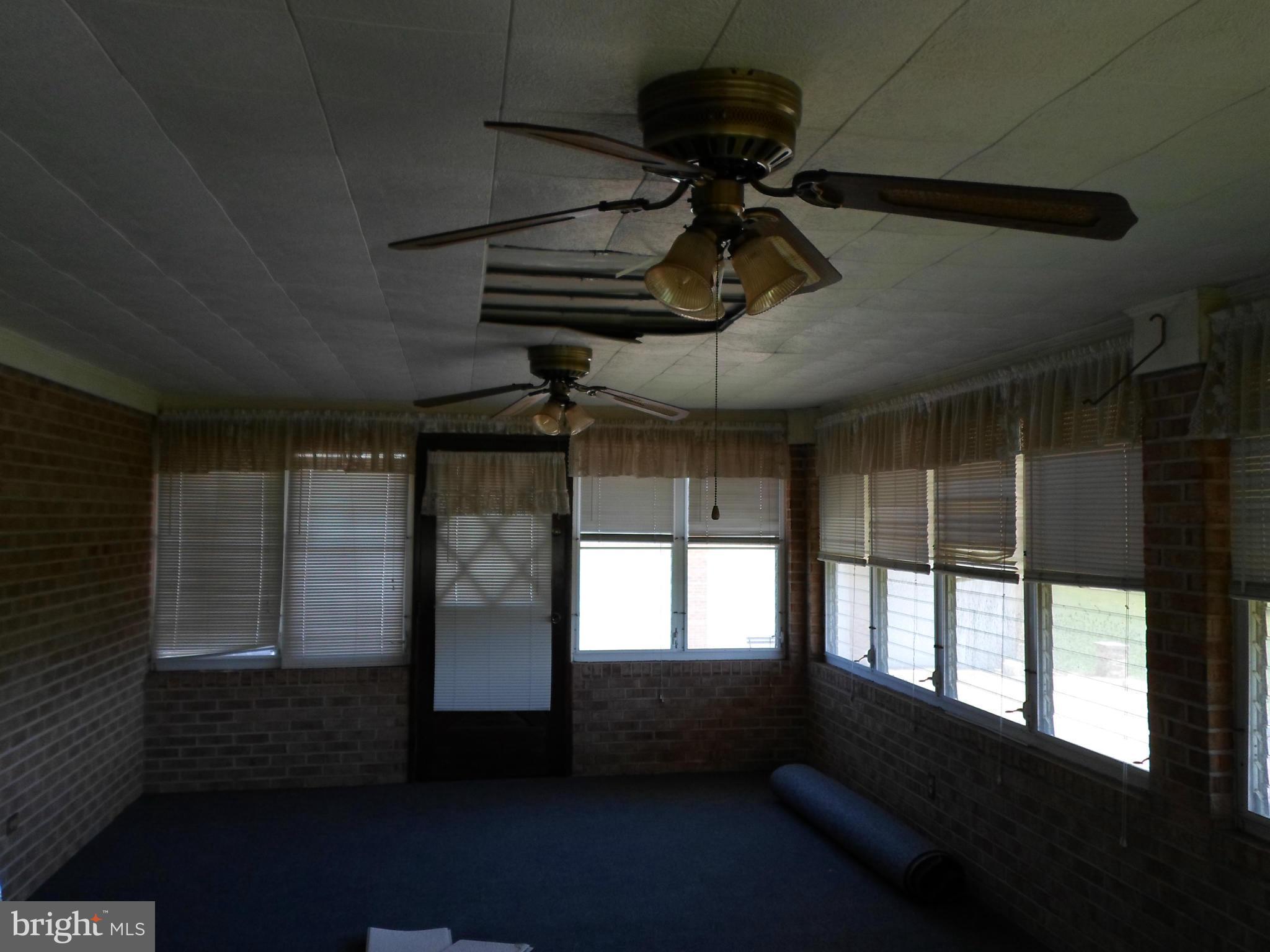 7410 South Osborne Road Upper Marlboro, MD 20772 - Photo 13 of 30 a view of room
