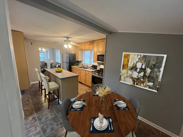 $229,000 | 1817 Cora Street, Crest Hill, IL 60403