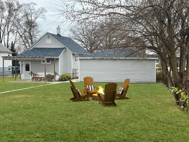 $229,000 | 1817 Cora Street, Crest Hill, IL 60403