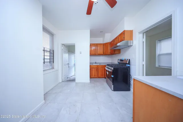 $890,000 | 146 Cedar Avenue | South Beach