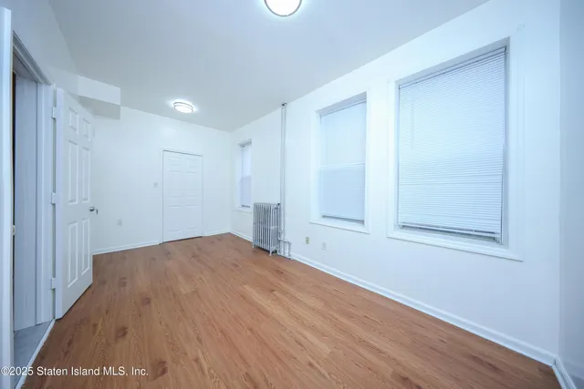 $890,000 | 146 Cedar Avenue | South Beach