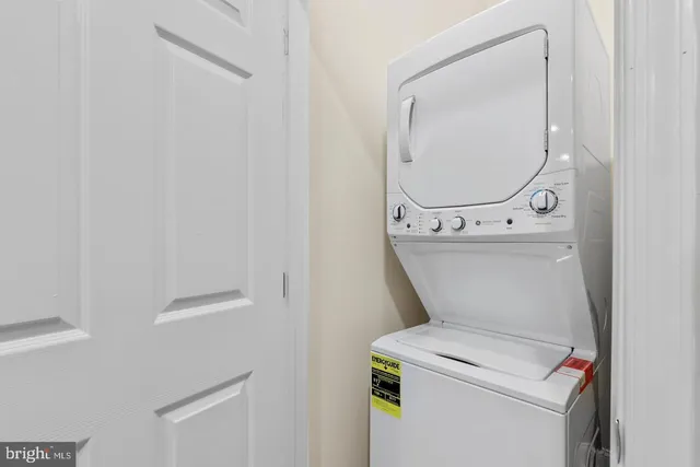 $215,000 | 2100 North Smallwood Street, Baltimore, MD 21216